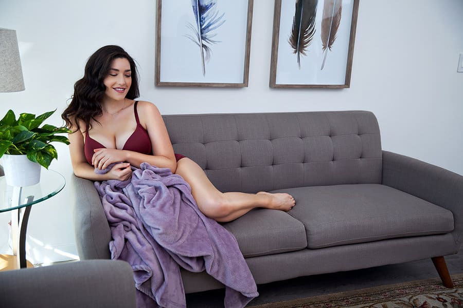 casey ruby wine plunge bra1 - Travel Essentials 101: 6 Apps Every Woman Needs For Her Next Vacay