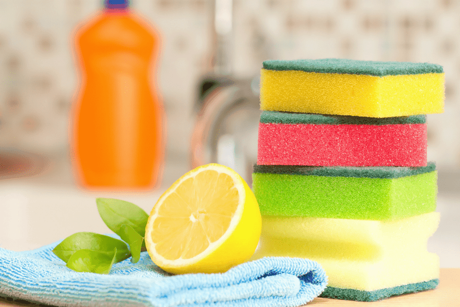 3 Super Cheap and Effective DIY Non-Toxic Cleaning Products For Your Home