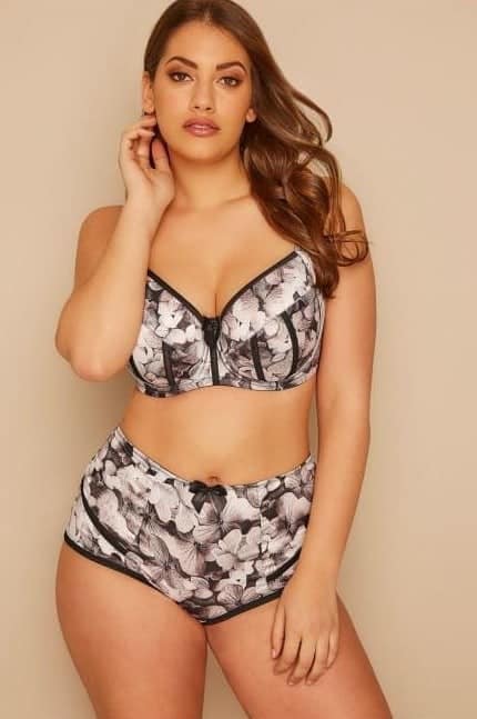 lingerie plus size