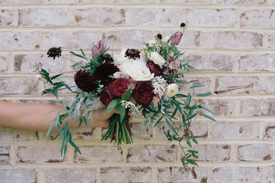 how to save money on wedding flowers how to save money on wedding flowers