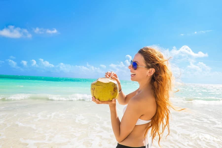 3 easy ways to keep hair healthy and protected from the summer sun - 3 Easy Ways To Keep Hair Healthy And Protected This Summer