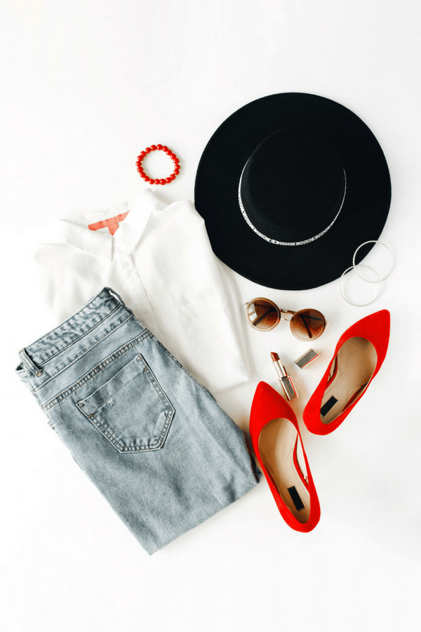 create a capsule wardrobe 1 - 5 Genius Tips for Traveling Carry-on Only