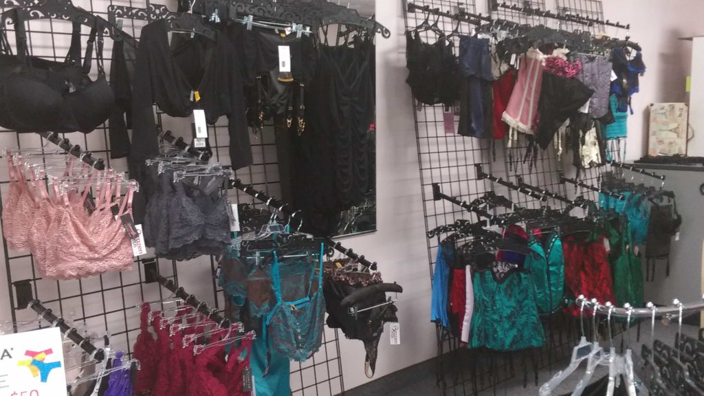 Best lingerie store stores near me