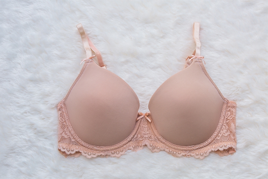 Demi Bra vs Full Coverage Bra: What's The Difference Between A Demi Bra and  A Full Coverage Bra? - ParfaitLingerie.com - Blog