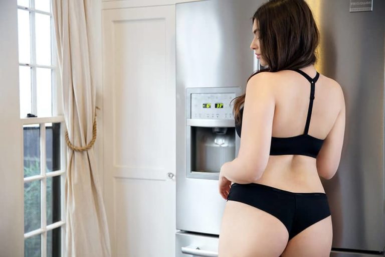 Bra Fitting Solutions For Narrow Shoulders Blog