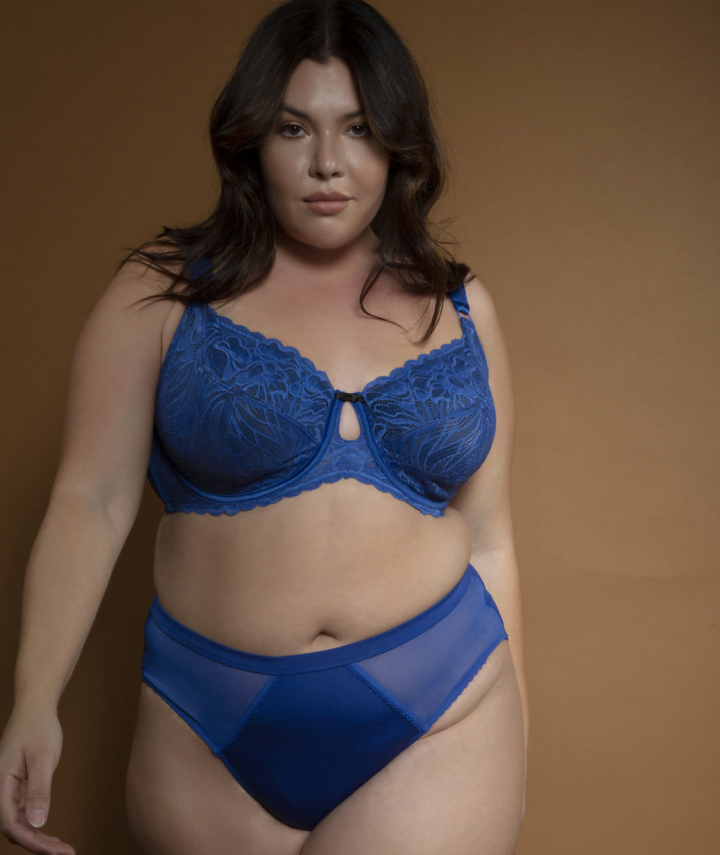 AW21 05227 scaled e1637161015605 1024x1217 - Embrace Your Curves in Colorful Bras